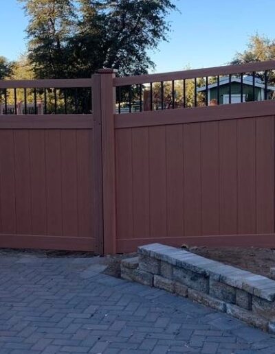 Prescott Fence offers vinyl privacy fence