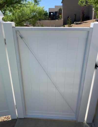 Prescott Fence offers vinyl privacy fence